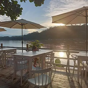 Dear House Bed & Breakfast Luang Prabang